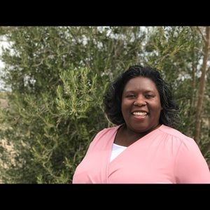 Meet your Posher, Alicia